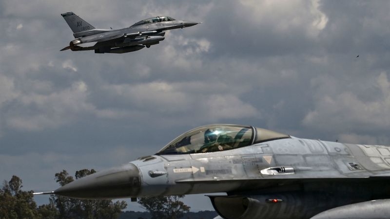 US expected to announce that it will host Ukrainian F-16 pilot training, US officials say